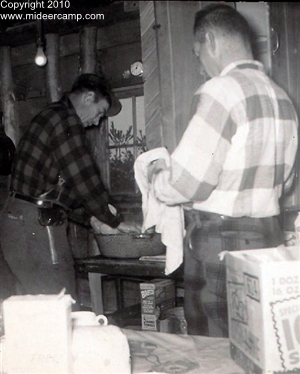 Historic Deer Camp Photos of Lloyd Roe pic4b.jpg