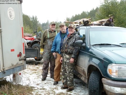 Two Dogs Hunt Camp 2010 group photo